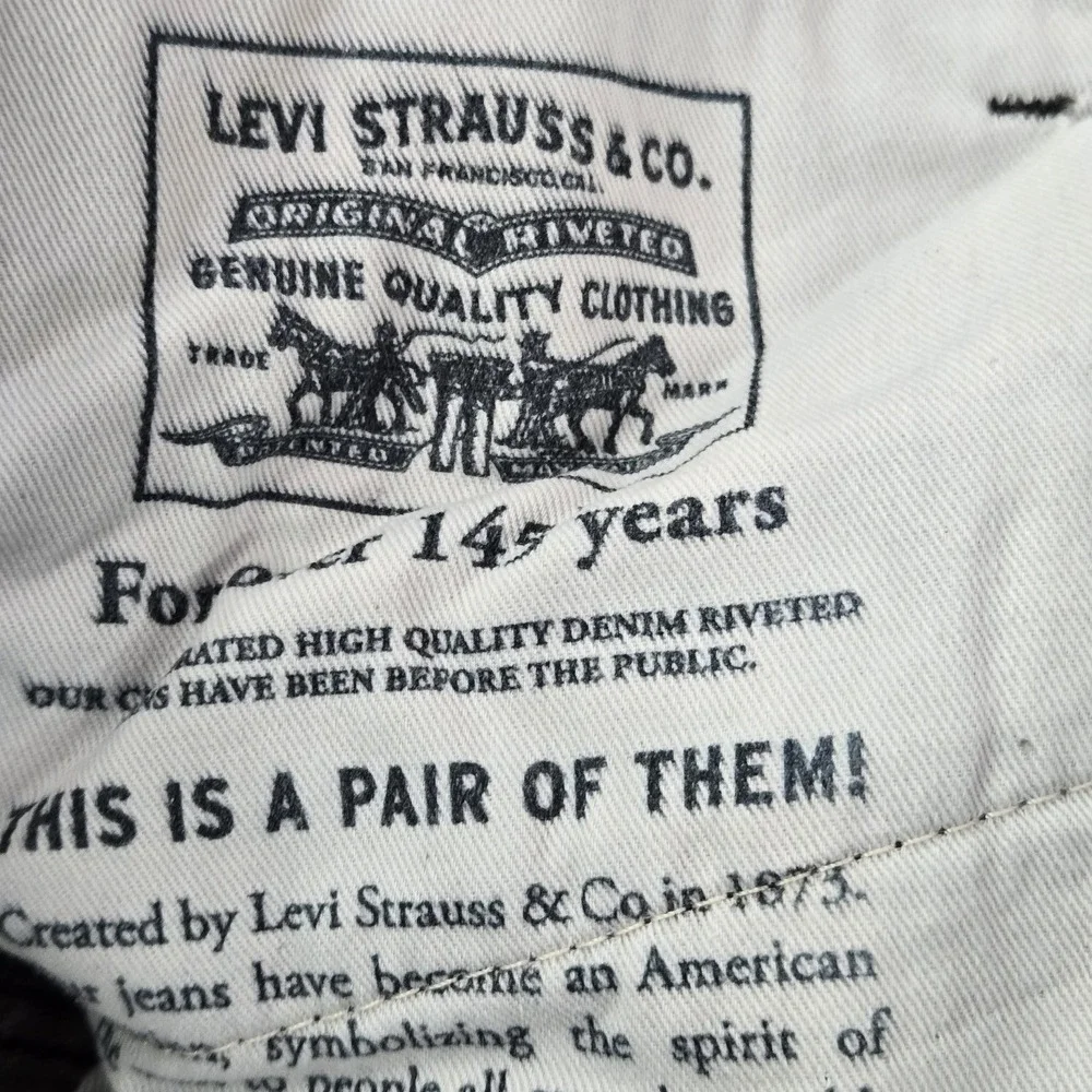 Levi's 551 z Men Jeans 32X34‎ Gray Denim Premium Authentic Straight Fit 30